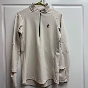 On Running Climate shirt Cream Quarter-Zip Pullover M